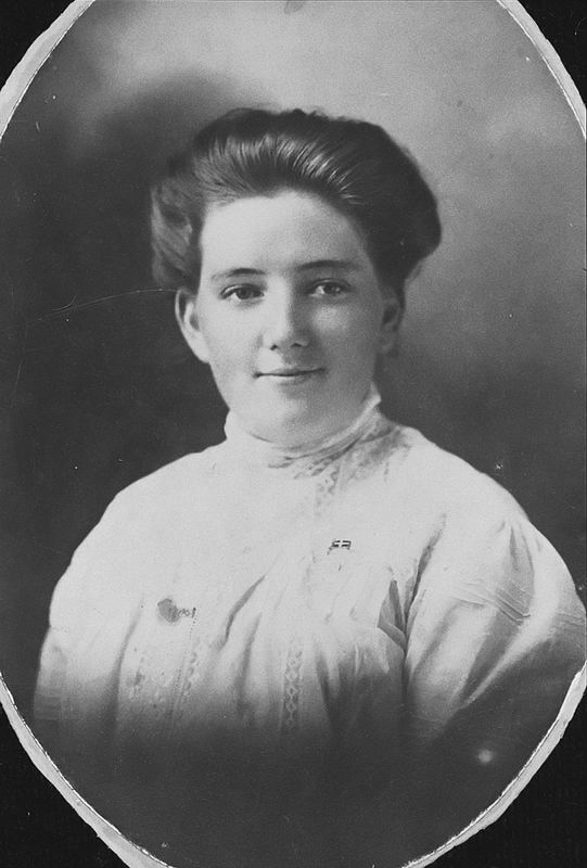 Photo of Christena (Tena) Hansen